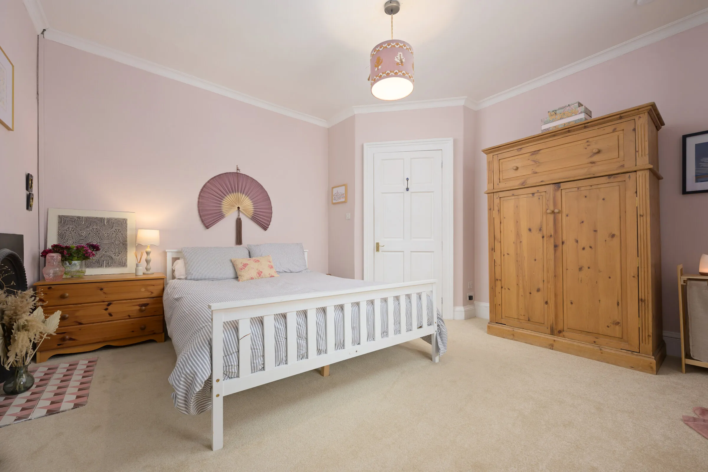 A double bedroom at Brewlands Cottage