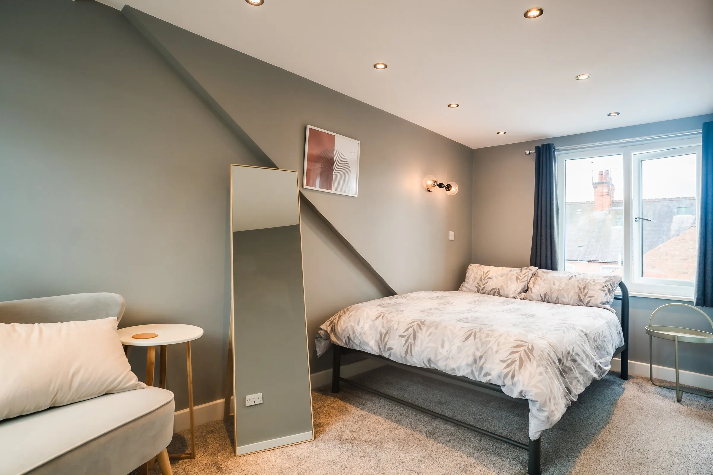 The loft bedroom at Paton Street Stay